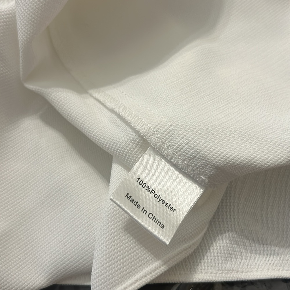 White Off the Shoulder Marguerite Blouse
TUCKERNUCK - Picture 15 of 16
